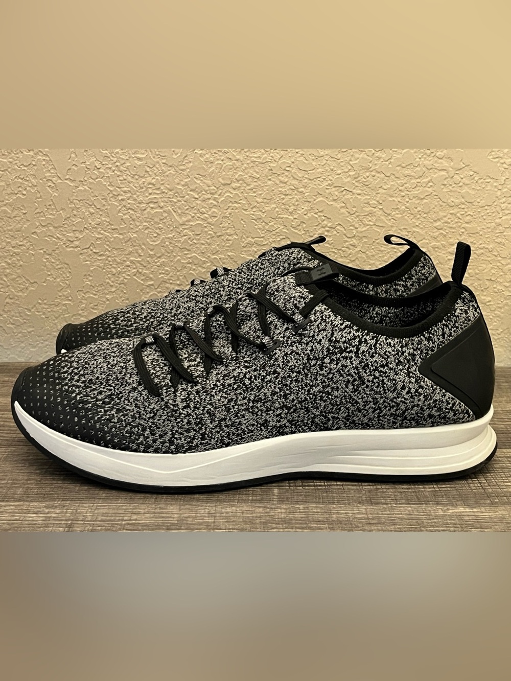 Under Armour Charged Convert Knit Men’s Shoes Gray Color Size-13